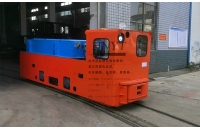 黑龍江客戶定制的湘潭超級電容蓄電池電機(jī)車運行測試