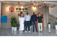 海外煤礦客戶到訪湘潭礦用電機車廠家開展實地考察